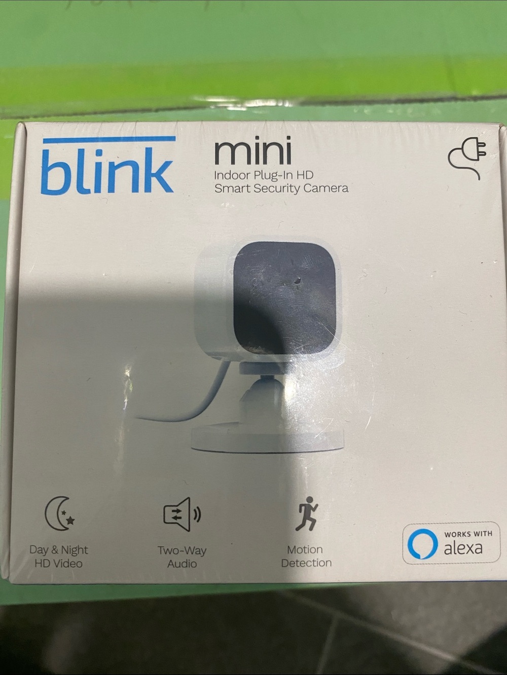 Blink Mini Indoor Plug-In HD Smart Security Camera - White